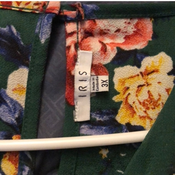 Green Floral Wrap Romper - Picture 3 of 3